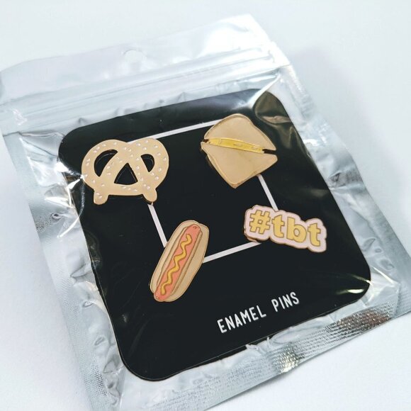 NWT TwelveNYC Macy's 4-Pack Enamel Pins - Picture 1 of 4